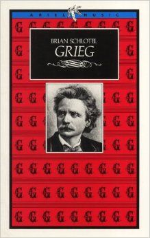 GRIEG MINI BOOK ARIEL MUSIC GUIDE