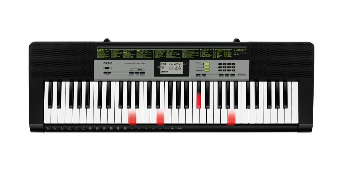 CASIO LK 135 KEY LIGHTING KEYBOARD