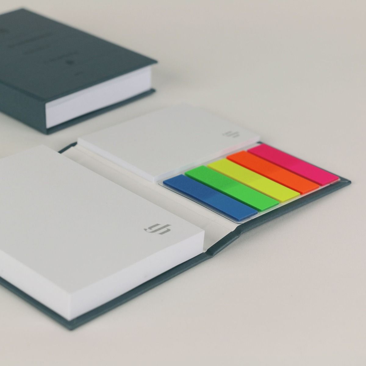 STICKY NOTES SET (HENLE)